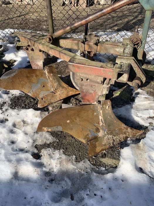 Плуг до мтз двохкорпусний