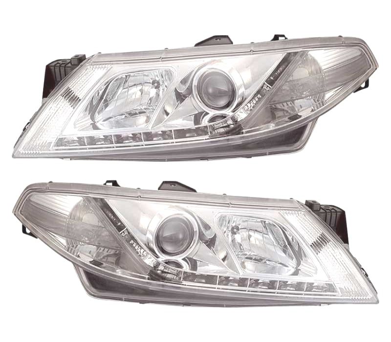 FARÓIS RENAULT LAGUNA 01-05 LUZ DIURNA LED FUNDO CROMADO