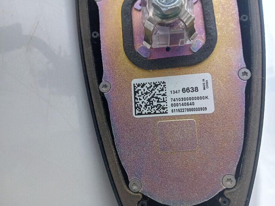 Base / caixa da bateria OPEL Astra K