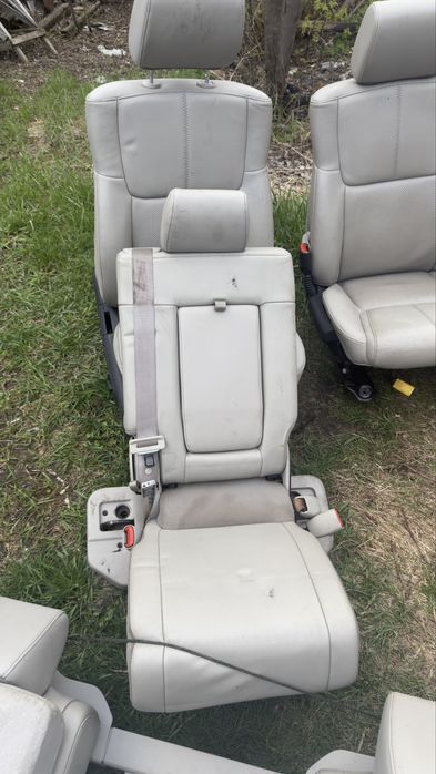 Сидіння для Jeep Grand Cherokee 2008