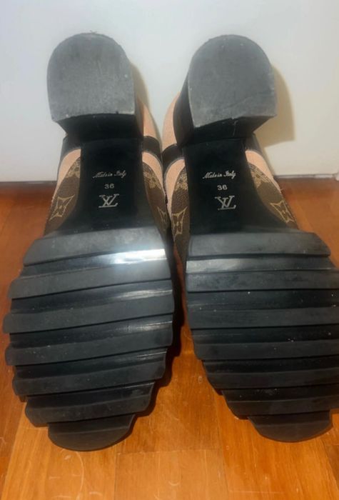 Botas Louis Vuitton -  Calfskin Monogram Star Trail Ankle Boots