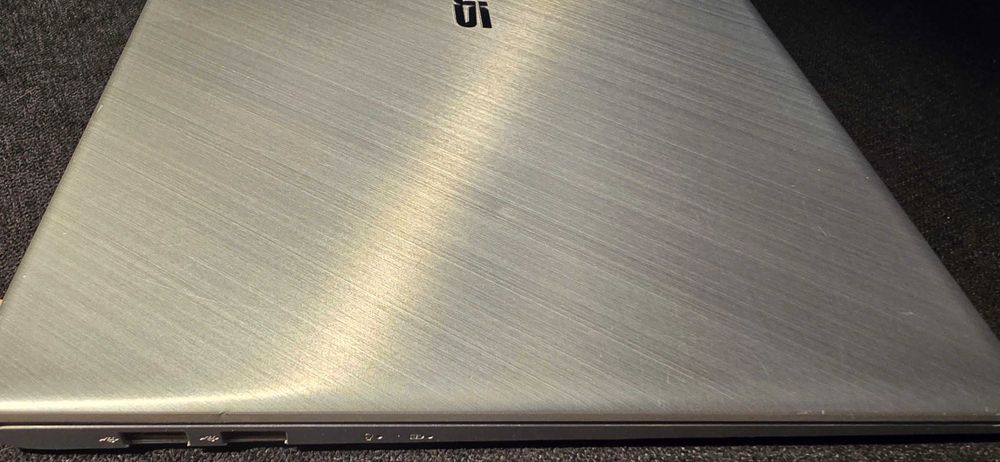 Asus Vivobook K512F 15,5”, i5 8.gen., 12GB RAM, SSD512GB, GWARANCJA!