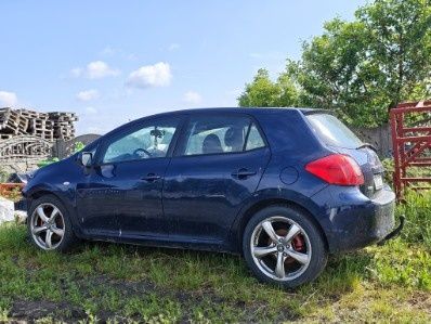 Toyota auris I 2008r