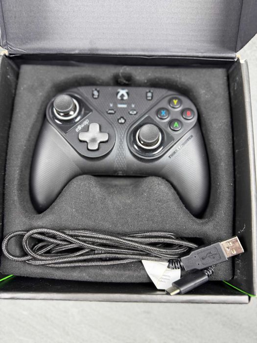 Професійний геймпад Thrustmaster eSwap S Pro Controller (Xbox/PC)