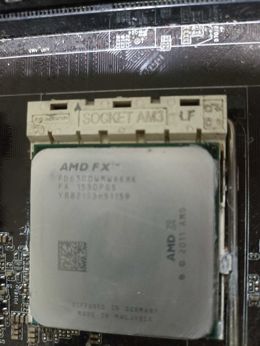 Материнская плата на ПК