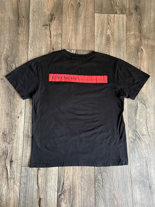 Givenchy T-Shirt футьолка