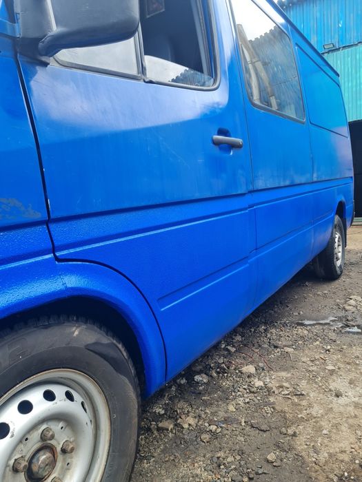 Продам спринтер 208 1998