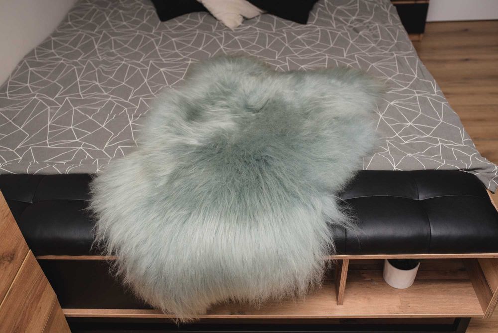 Dywanik Skóra Owcza Naturalna Miętowa Długi Włos