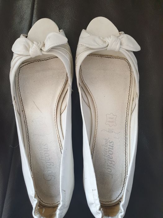 Espadryle biale piękne, rozmiar 39.