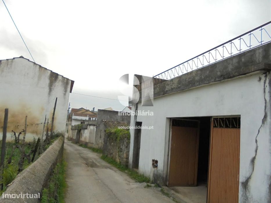 Moradia para Restaurar T2