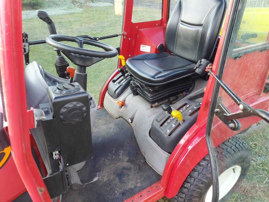 traktorek komunalny Shibaura SX26 rok 2015 kabina , 4x4