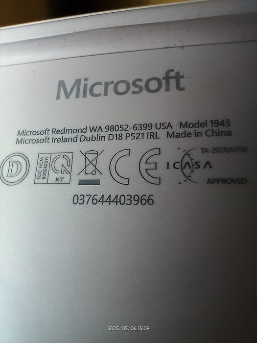 Microsoft ноутбук