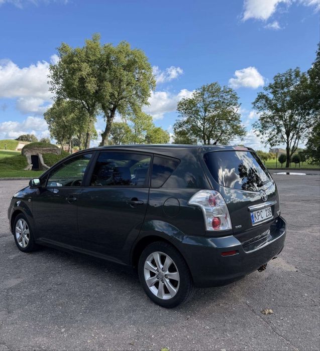 Toyota corolla verso