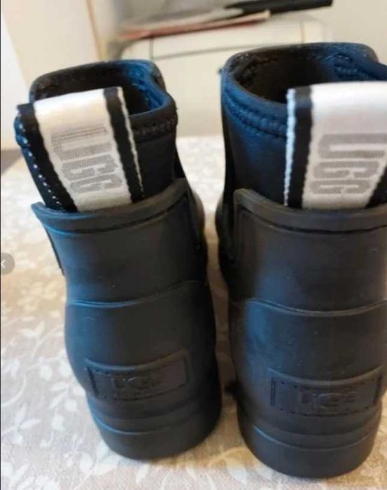 Botas de chuva UGG – Tamanho 36