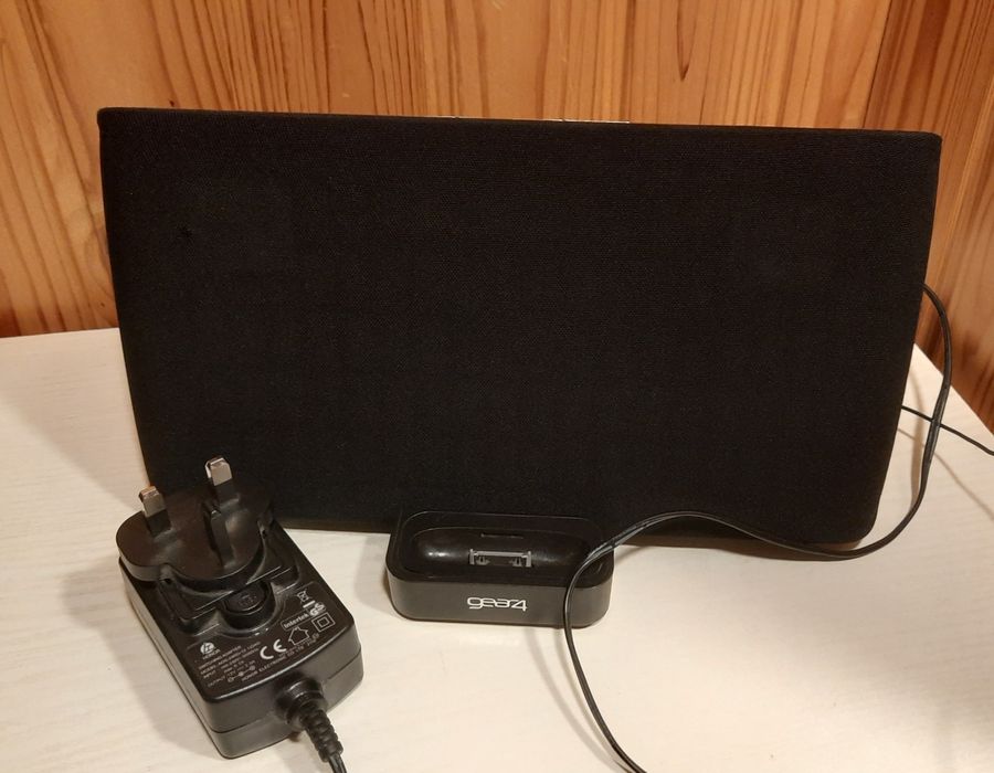 Розумна док-станція Gear4 PG476 Houseparty стереозвукова система, FM