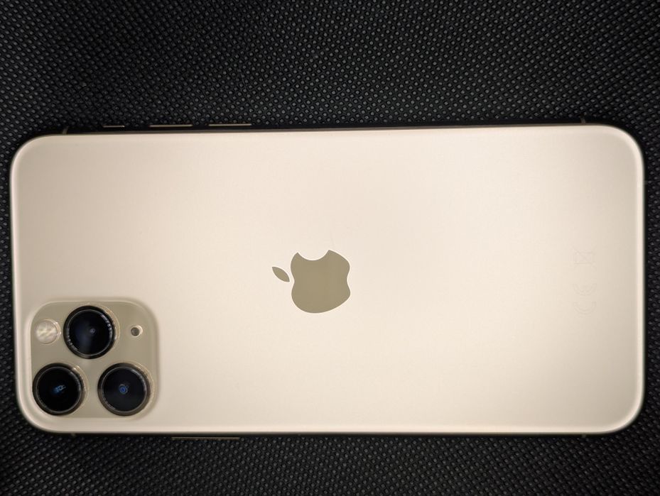 iPhone 11 Pro  в коробці