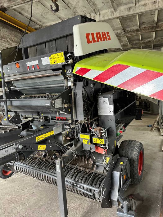 Продається прес-підбирач Claas Variant 370 power