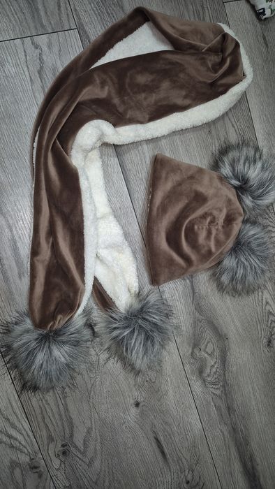 Komplet handamde 3 lata szalik czapka pompony