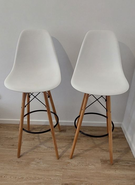 Sprzedam repliki hokerów Charles Eames (Bar  stool)
