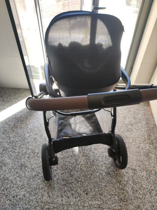 Carrinho de Bebé