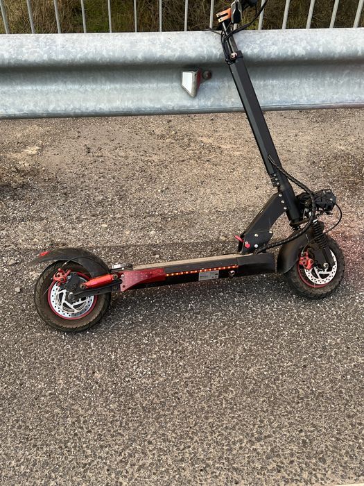 Продажа електро самокатуKuggo m4 pro