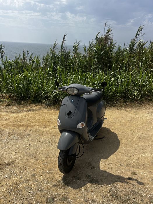 Vendo Scooter Vespa Piaggio ET4 125cc