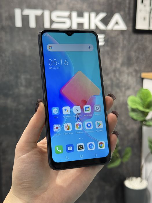 Tecno Spark 8 C • 64GB • Оплата частинами