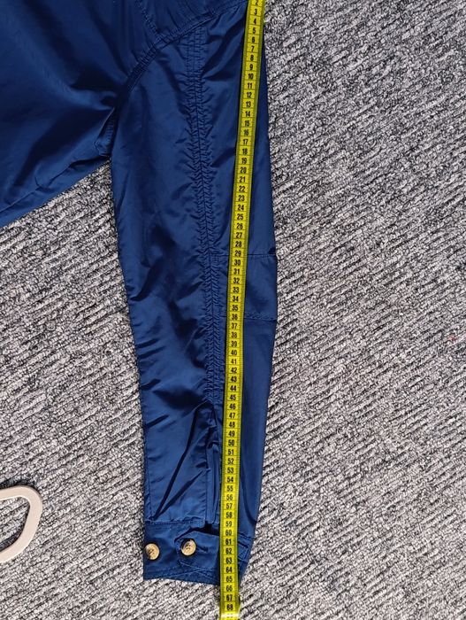 Вітровка Weekend Offender