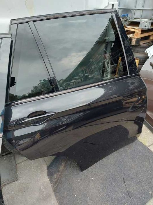 Двері задні праві BMW X5 F15 Розборка Запчастини до BMW X5 F15