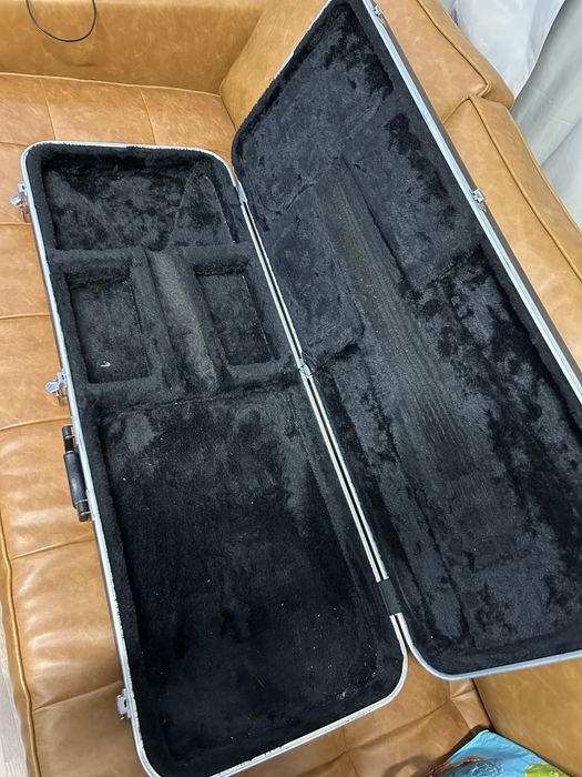 Case Rígida para Guitarra Elétrica