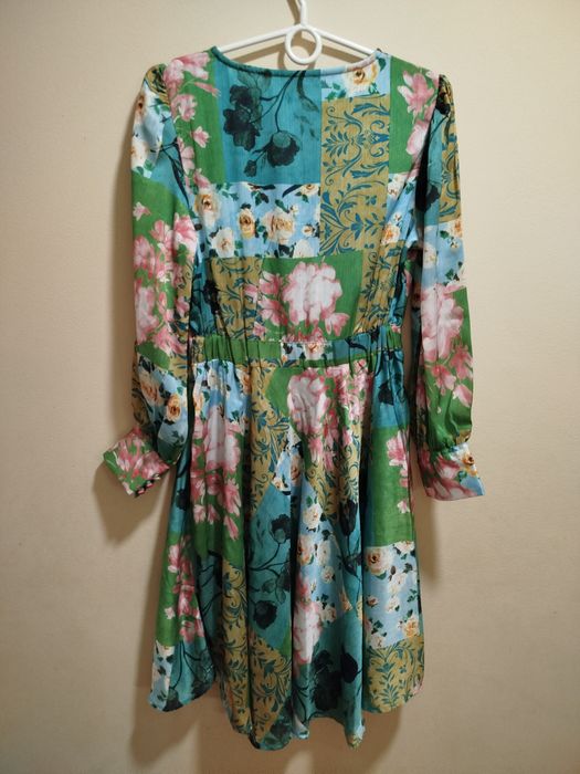 Elegancka sukienka rozmiar 38