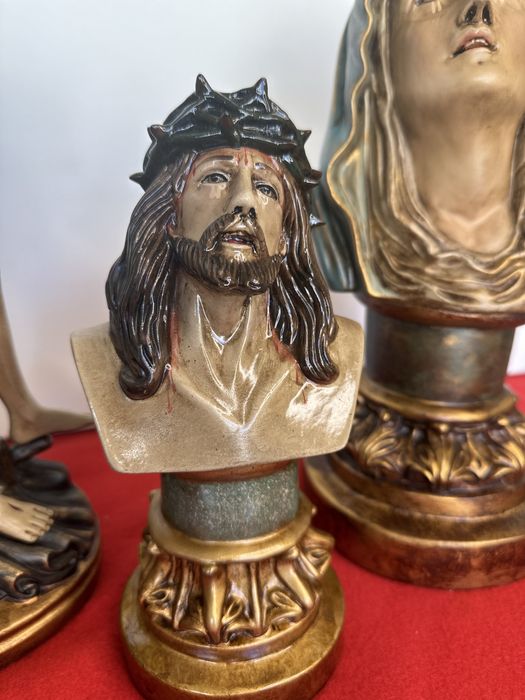 Lote de figuras de Santos