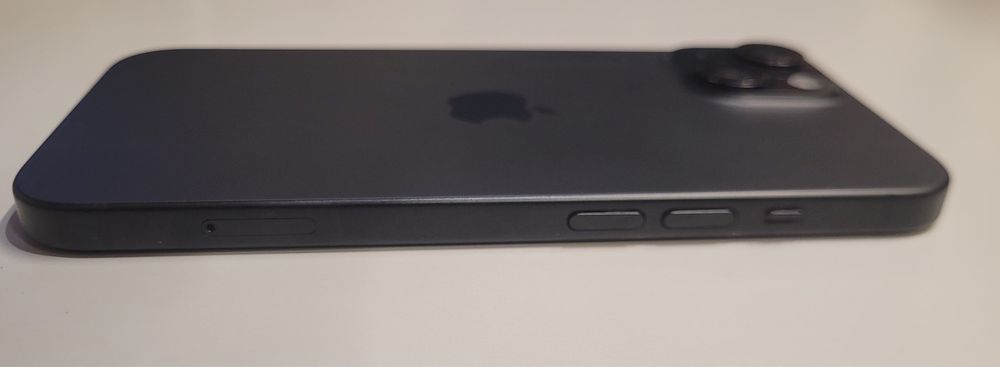 Iphone 15 preto como novo