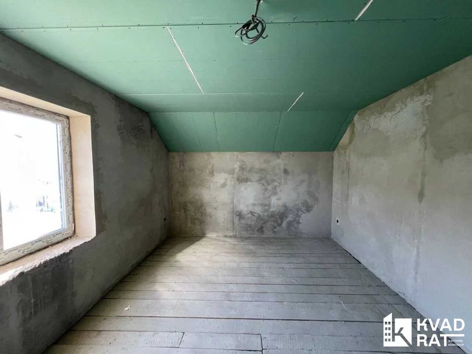 У продажі Просторий Будинок у Драгомирчанах