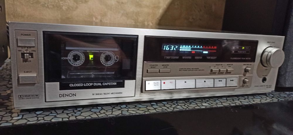 Кассетная дека Denon DR-M22