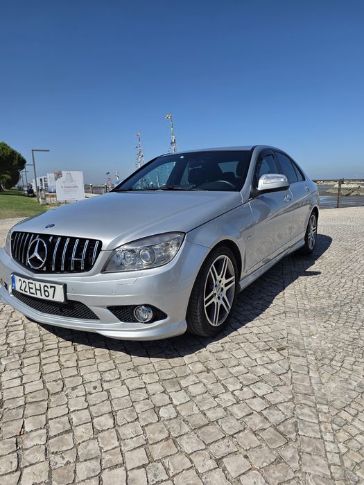 Mercedes C220 versão AMG
