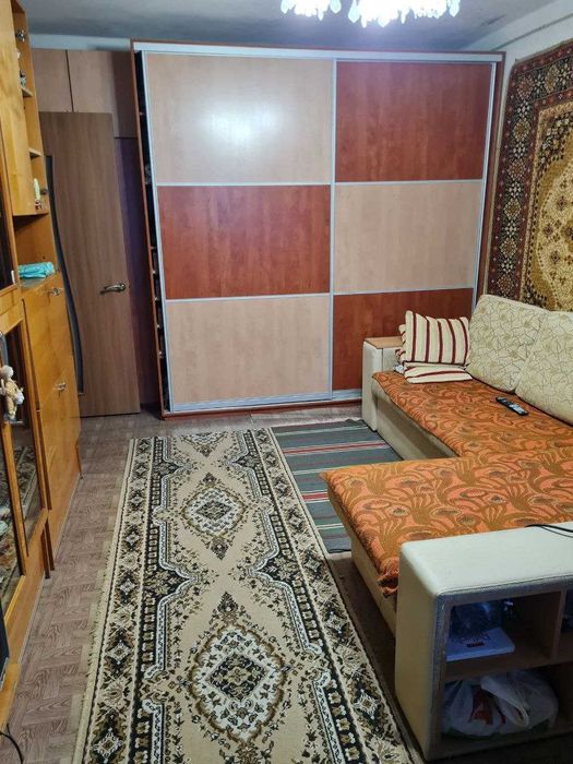 Продам 2 кімнатну  квартиру на Молодіжному. 24700