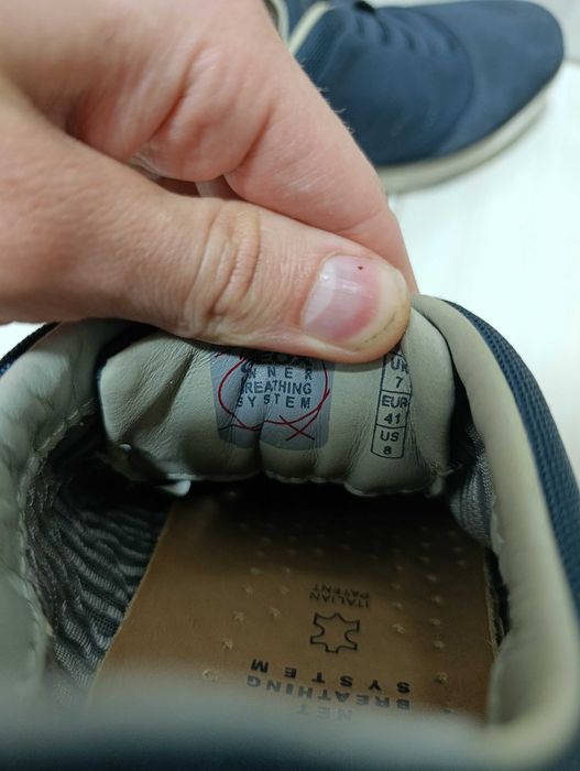 кросівки GEOX  размер 41