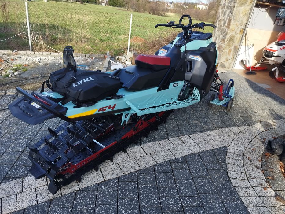 Skuter śnieżny Ski doo 2024 Turbo freeride 154