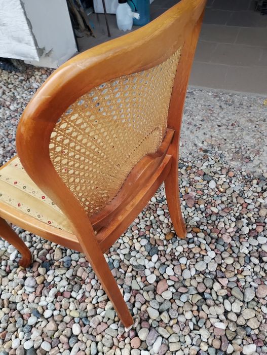 Sprzedam trzy krzesła