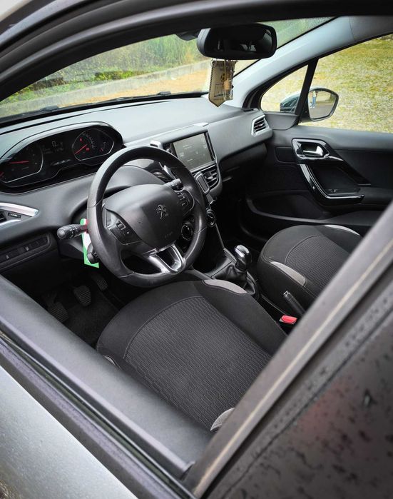 Peugeot 208 1.4 Style