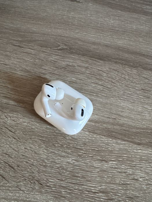 Słuchawki AirPods Pro