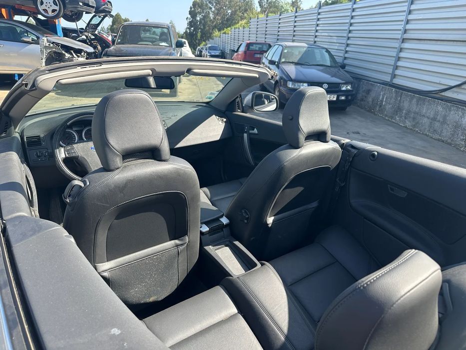 VOLVO C 70 2.0 D3 (MOTOR D5204T) DE 2012 PARA PEÇAS