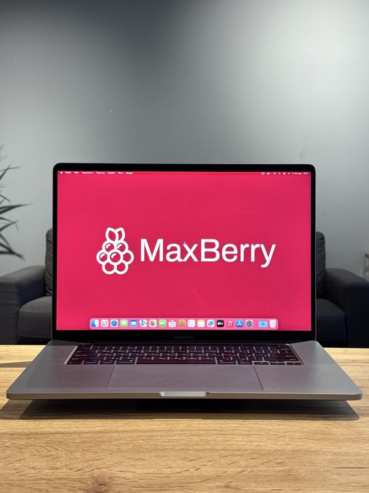 MacBook Pro 16 2019 i9 64/4tb pro 5500m 8gb ! Гарантія від магазину !