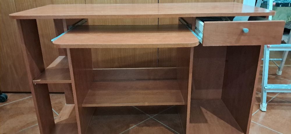 Secretária de estudo