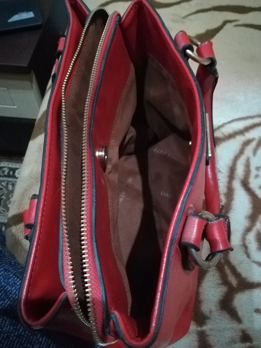 Продам кожаную женскую сумочку