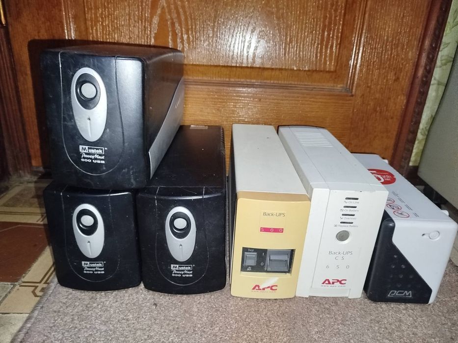 Безперебійник инвектор преобразователь інвертор безперебойник