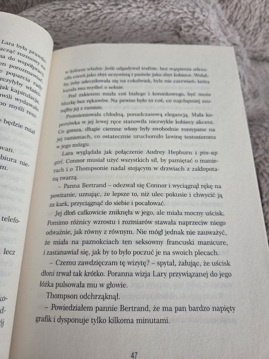 Książka seriach 1  WIĘZY