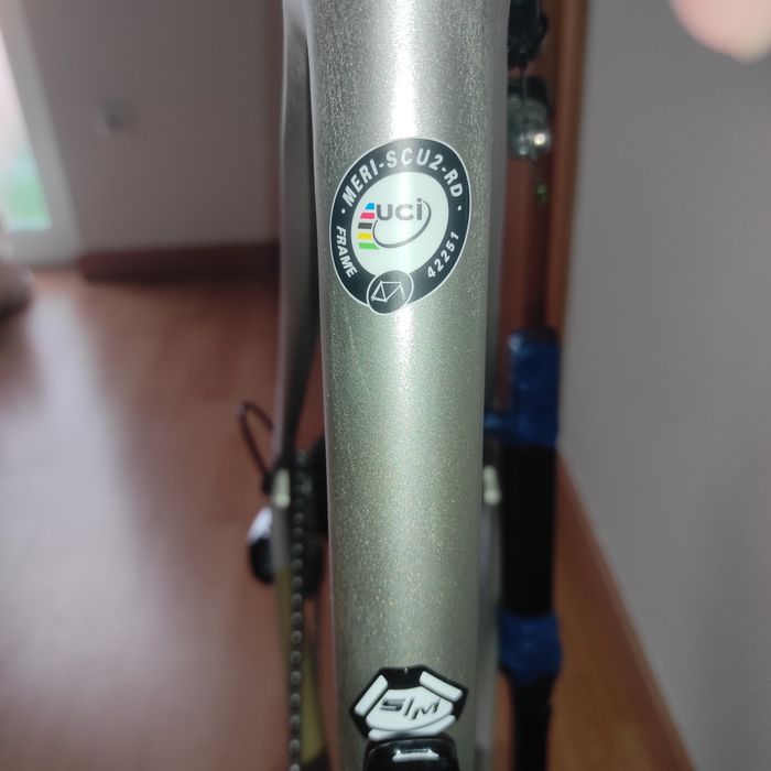 Bicicleta Mérida Scultura 5000 carbono