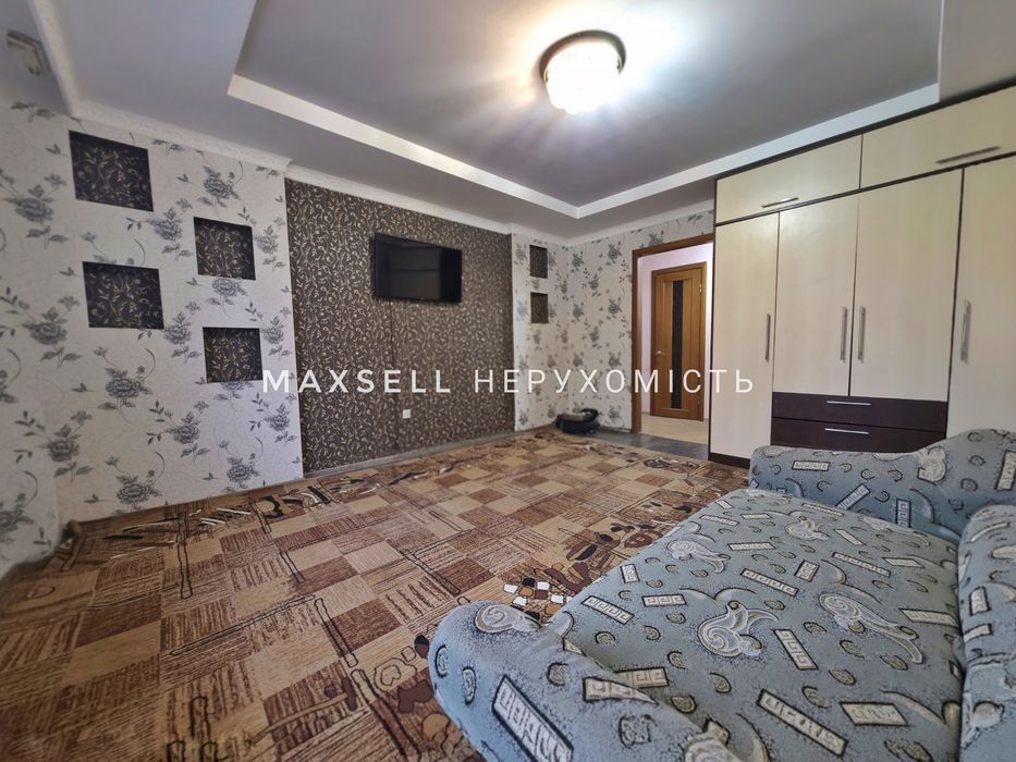 Продам 2-кімнатну квартиру в новобудові біля оз. Чеха